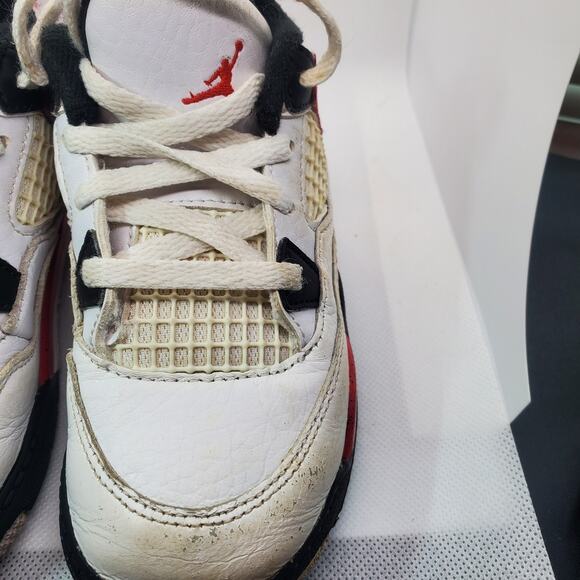 2022 Nike Air Jordan 4 Retro Red Cement Sneaker BQ7670-161 Toddler Boys Size 10C - Picture 3 of 8